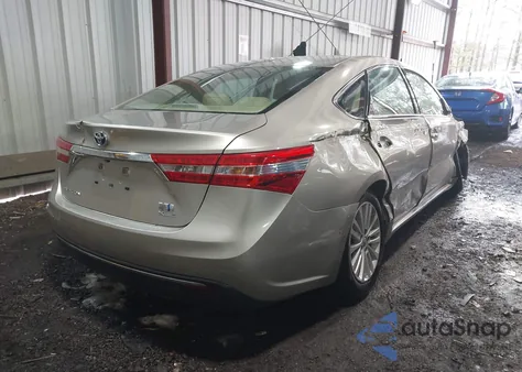 2014 Toyota Avalon Hybrid Xle Touring z USA, uszkodzony, nr VIN 4T1BD1EB1EU035767